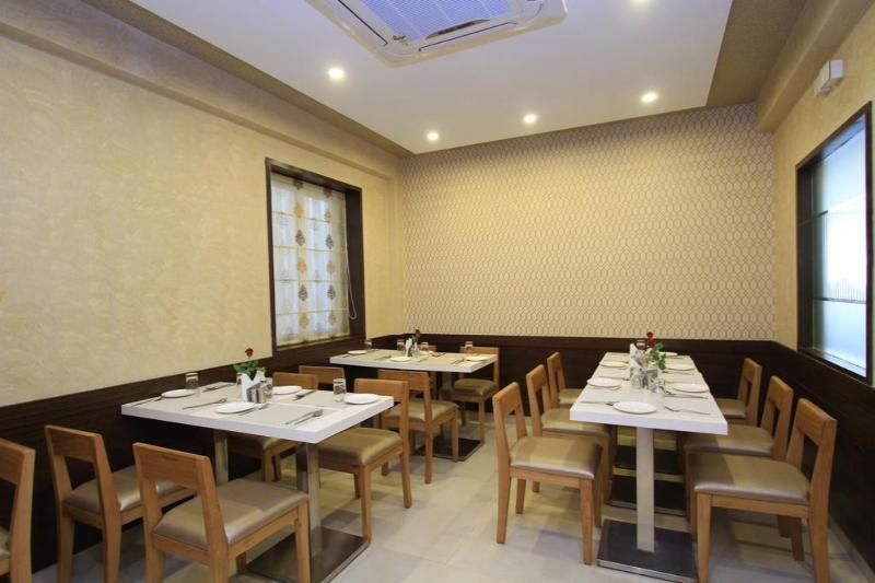 La Sara Hometel Bangalore Exterior foto